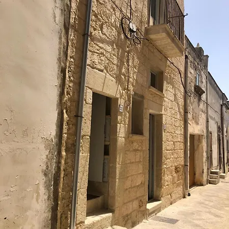 Odegos Monolocali Vico Sant'antonio