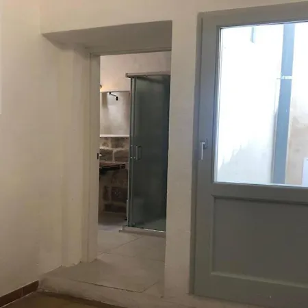 Holiday home Odegos Monolocali Vico Sant'antonio