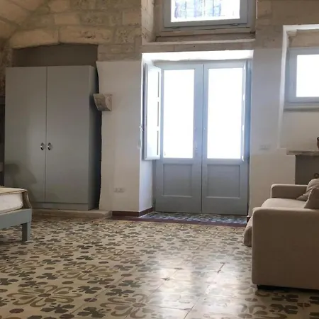 Odegos Monolocali Vico Sant'antonio